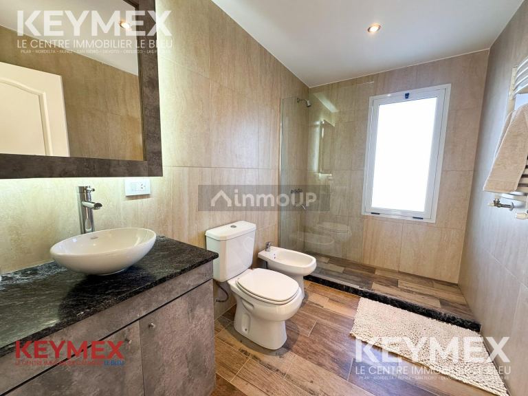 Casa en Venta en San Vicente, G.B.A. Zona Sur
