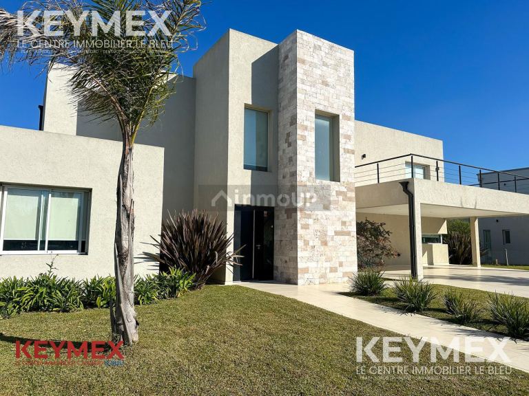 Casa en Venta en San Vicente, G.B.A. Zona Sur