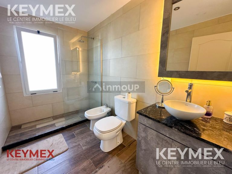 Casa en Venta en San Vicente, G.B.A. Zona Sur