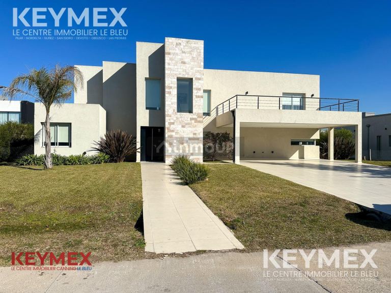 Casa en Venta en San Vicente, G.B.A. Zona Sur