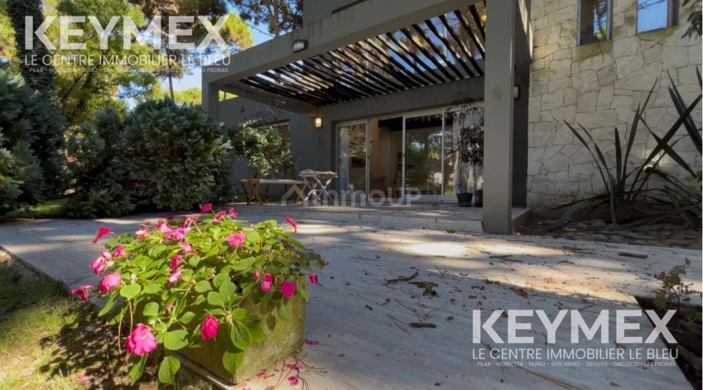 Casa en Venta en Pinamar, Buenos Aires Costa Atlantica