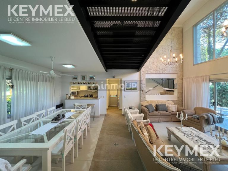 Casa en Venta en Pinamar, Buenos Aires Costa Atlantica