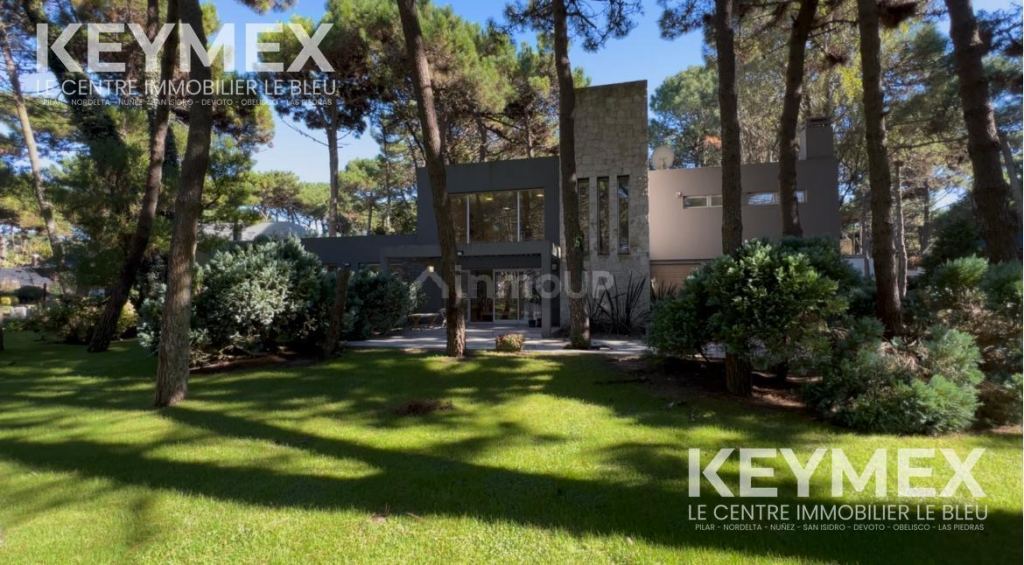 Casa en Venta en Pinamar, Buenos Aires Costa Atlantica