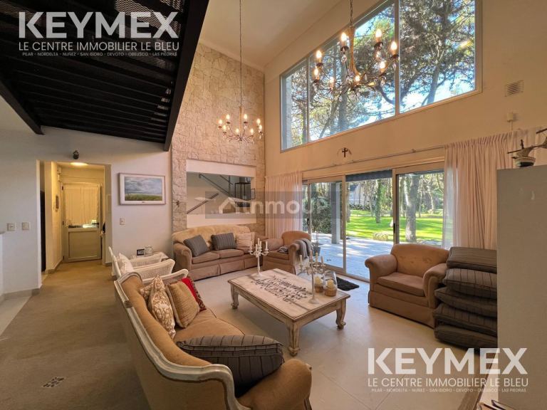 Casa en Venta en Pinamar, Buenos Aires Costa Atlantica