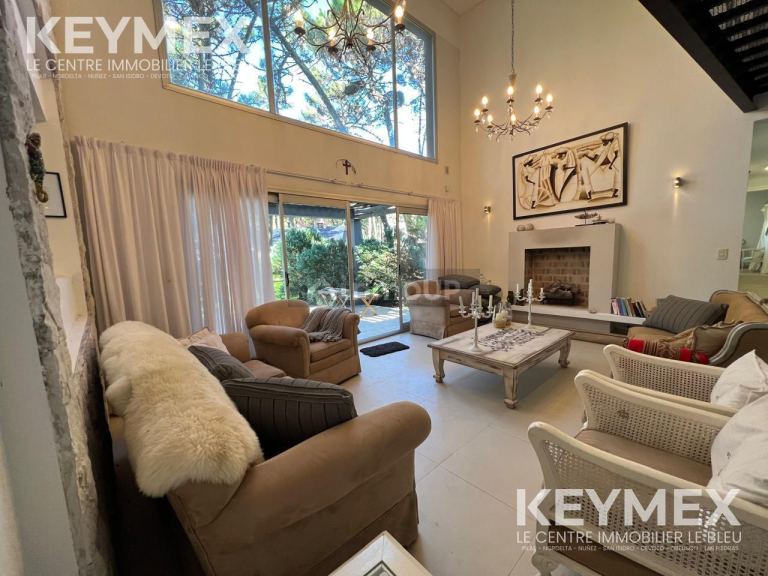 Casa en Venta en Pinamar, Buenos Aires Costa Atlantica