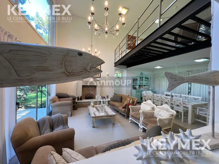 Casa en Venta en Pinamar, Buenos Aires Costa Atlantica