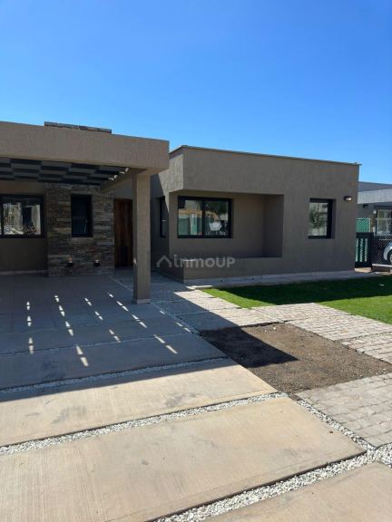 Casa en Alquiler en Lujan de Cuyo, Mendoza