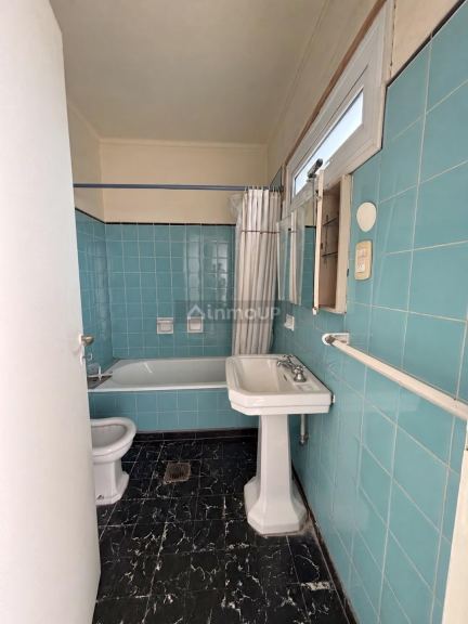 Casa en Venta en Capital, Mendoza - USD 130.000 | Inmoup - 17