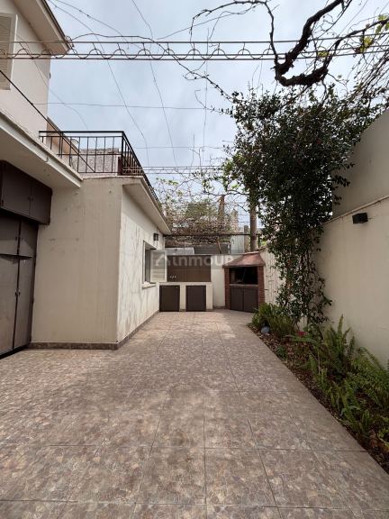 Casa en Venta en Capital, Mendoza - USD 130.000 | Inmoup - 11