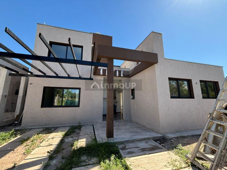 Casa en Venta en Maipu, Mendoza