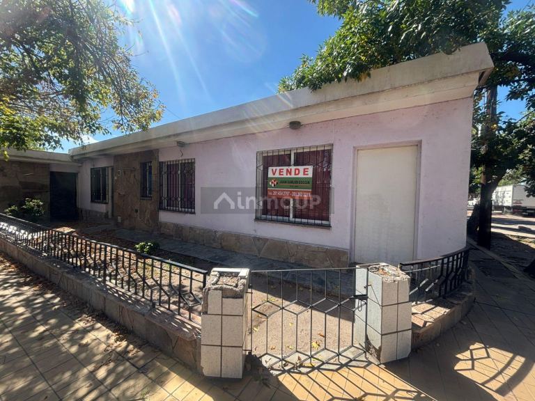 Casa en Venta en Guaymallen, Mendoza