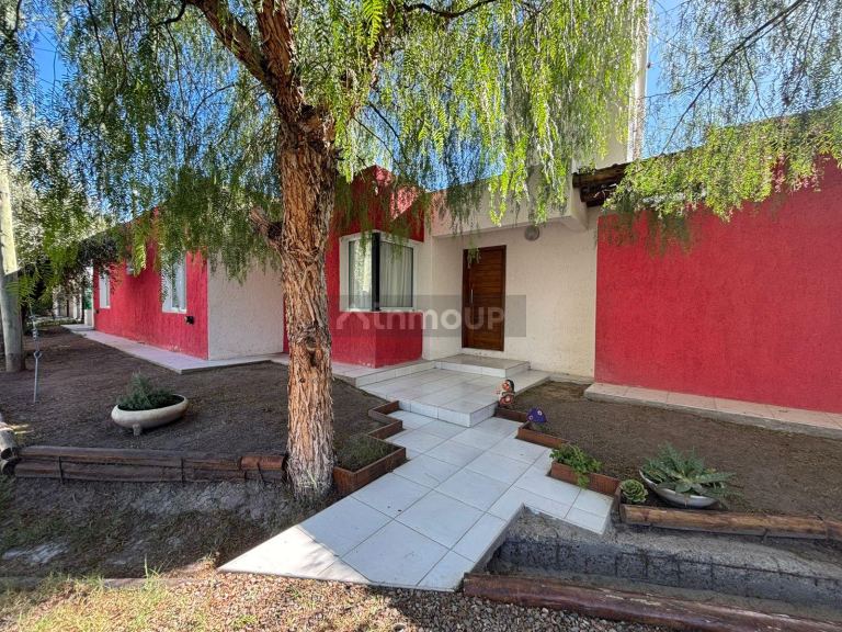 Casa en Venta en Guaymallen, Mendoza