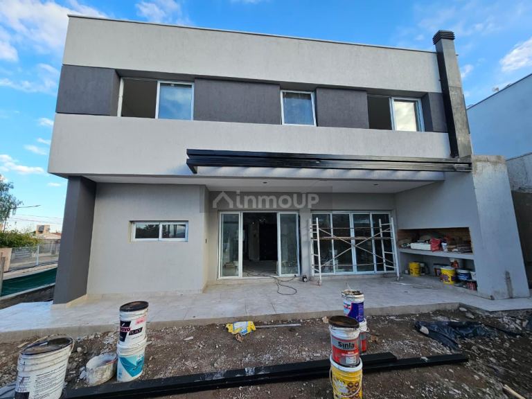 Casa en Venta en Las Heras, Mendoza