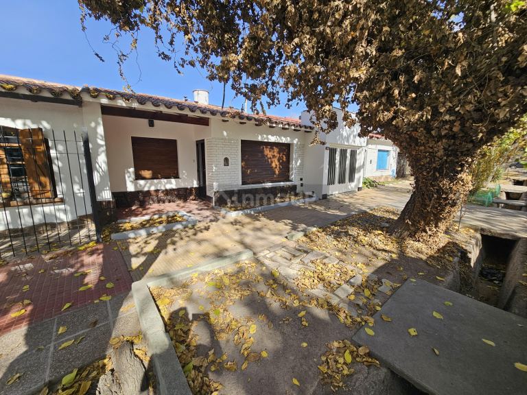 Casa en Alquiler en Capital, Mendoza