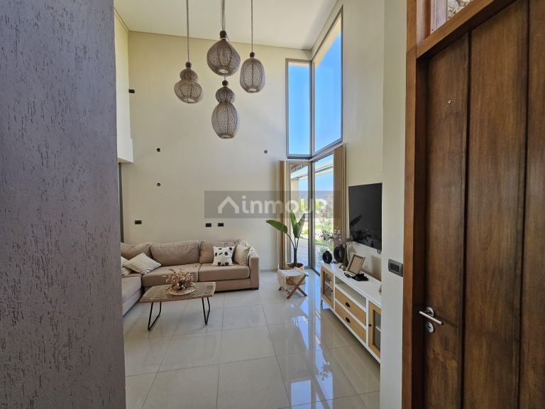 Casa en Alquiler en Las Heras, Mendoza