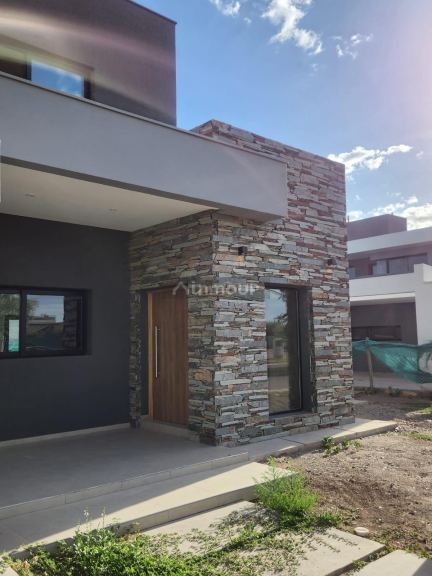 Casa en Venta en Maipu, Mendoza