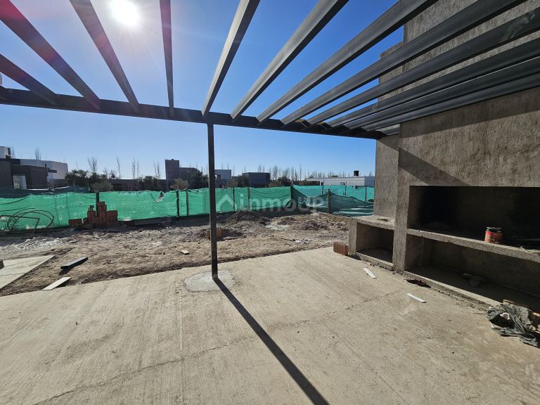 Casa en Venta en Maipu, Mendoza