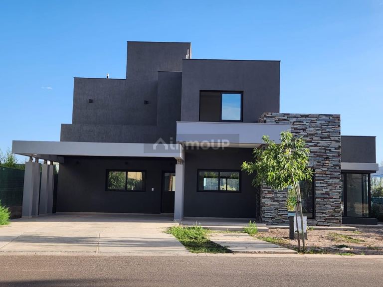Casa en Venta en Maipu, Mendoza