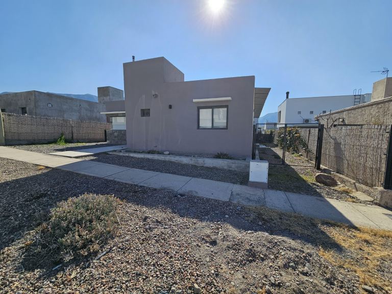 Casa en Venta en Las Heras, Mendoza