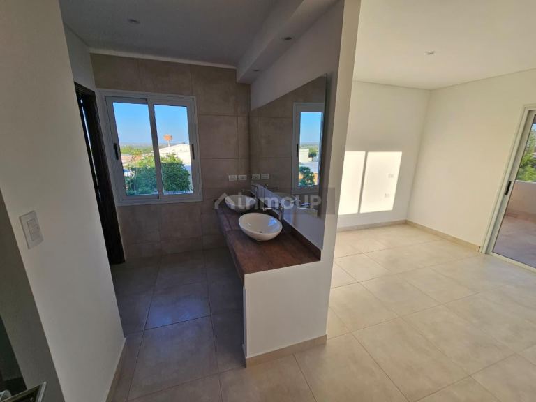 Casa en Venta en Las Heras, Mendoza