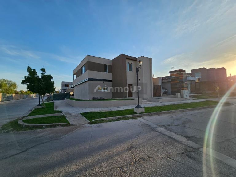 Casa en Venta en Las Heras, Mendoza