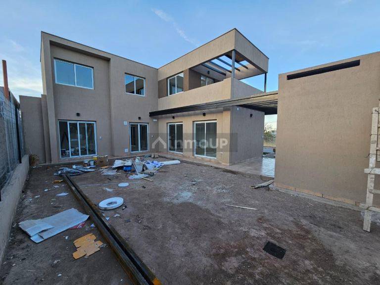 Casa en Venta en Las Heras, Mendoza
