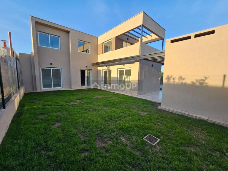 Casa en Venta en Las Heras, Mendoza