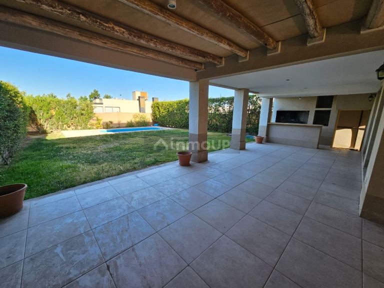 Casa en Venta en Las Heras, Mendoza