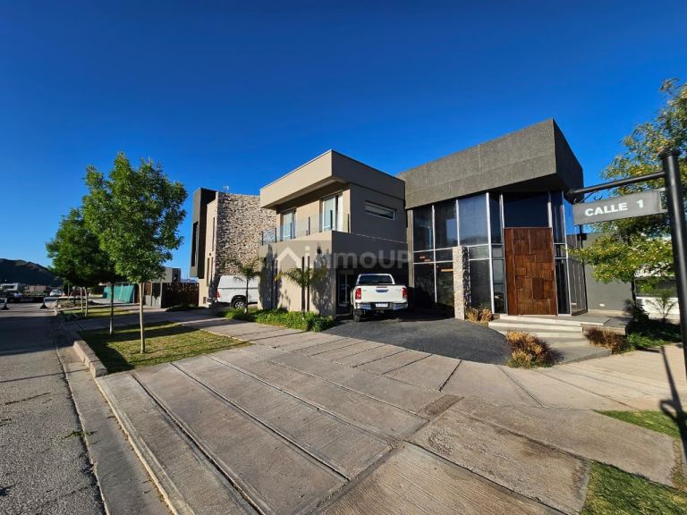 Casa en Alquiler en Las Heras, Mendoza