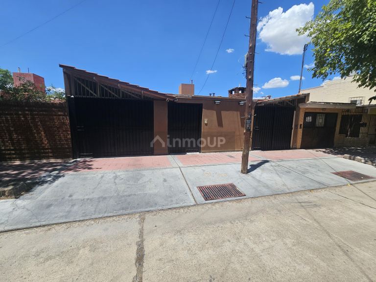 Casa en Venta en Las Heras, Mendoza