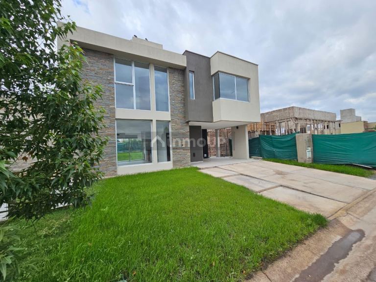 Casa en Venta en Guaymallen, Mendoza