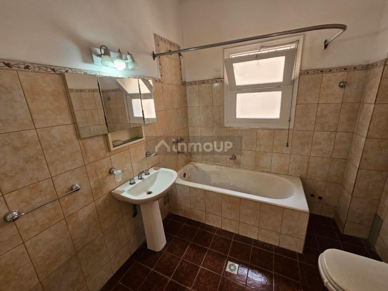 Casa en Alquiler en Capital, Mendoza