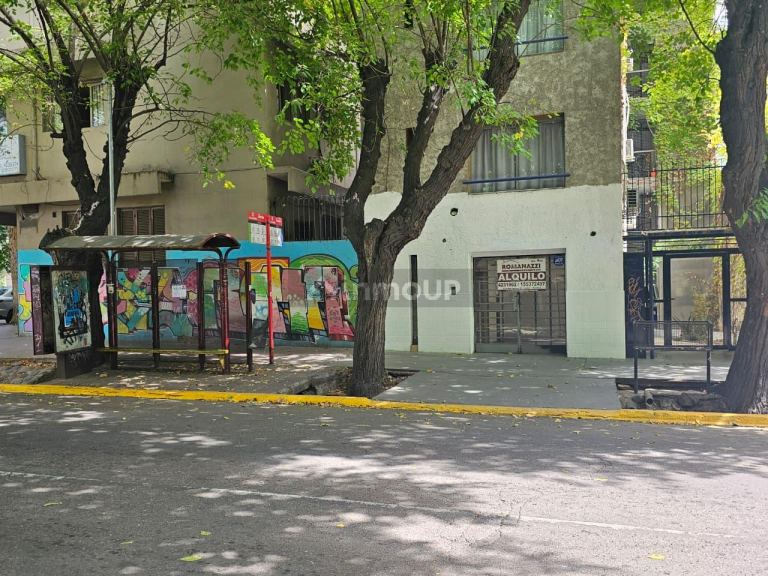 Local Comercial en Alquiler en Capital, Mendoza