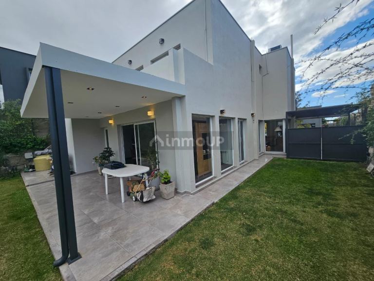 Casa en Venta en Las Heras, Mendoza