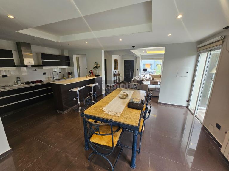 Casa en Venta en Las Heras, Mendoza