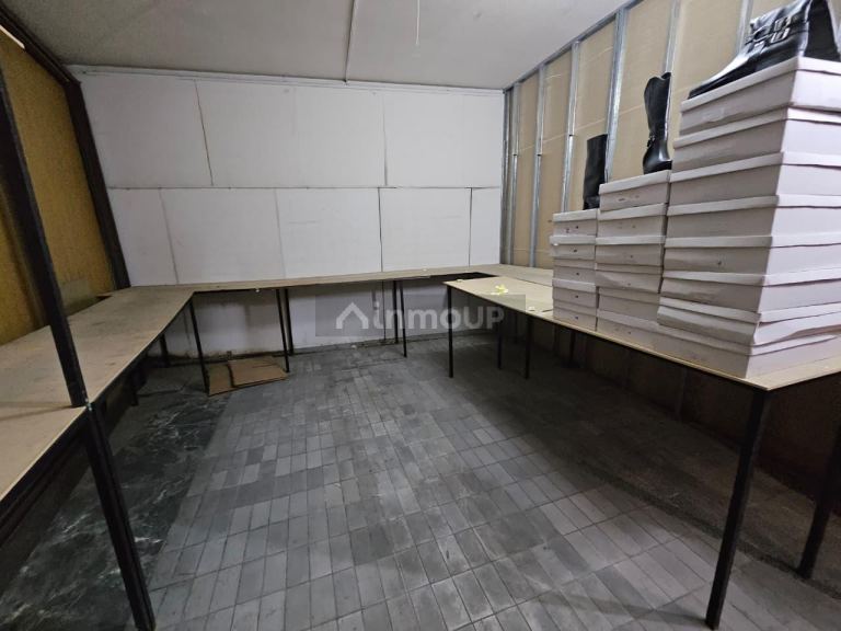 Local Comercial en Venta en Capital, Mendoza - USD 240.000 | Inmoup - 7