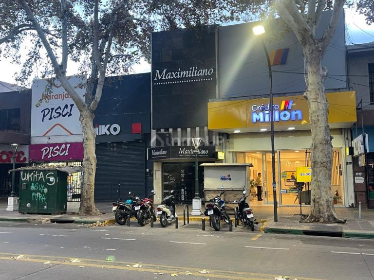 Capital Las Heras 225