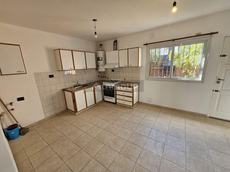 Duplex en Alquiler en Guaymallen, Mendoza - $ 750.000 | Inmoup - 9