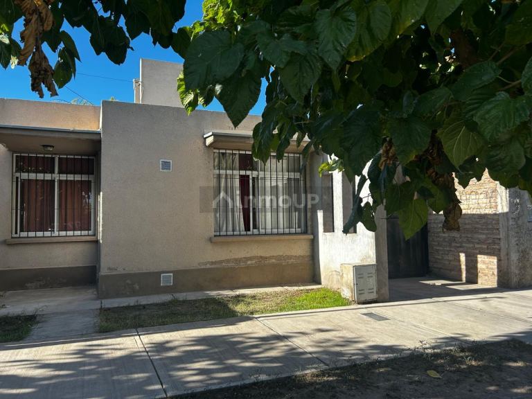 Casa en Venta en Guaymallen, Mendoza