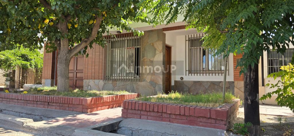 Casa en Venta en Guaymallen, Mendoza