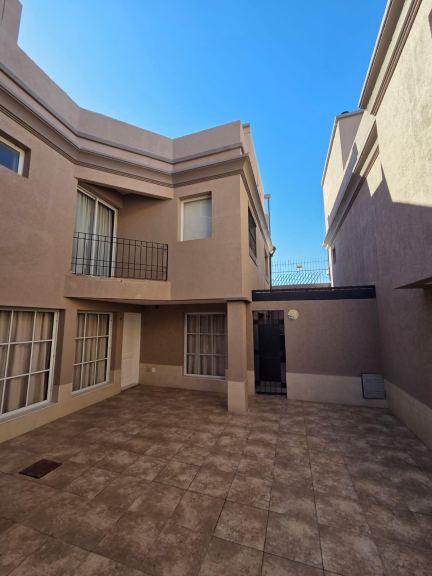 Duplex en Alquiler en Godoy Cruz, Mendoza