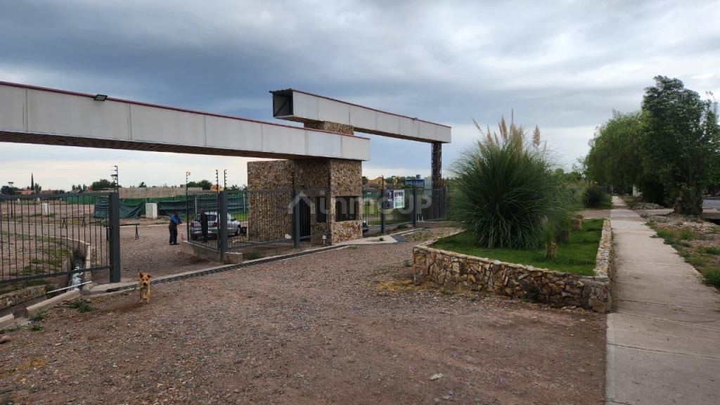 Chalet en Venta en Maipu, Mendoza