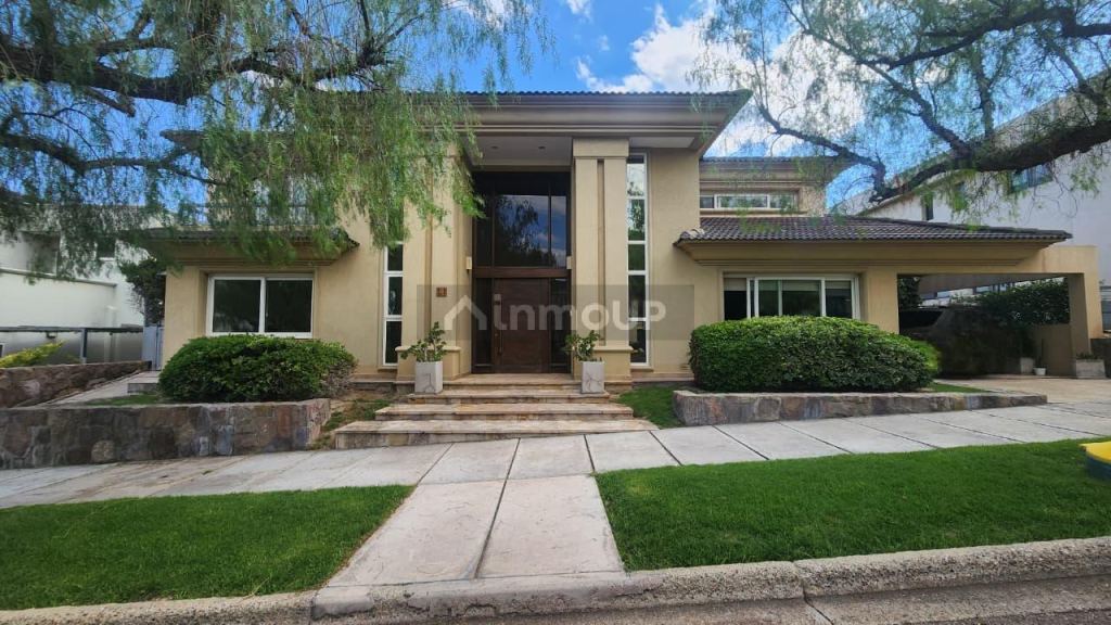 Chalet en Venta en Capital, Mendoza