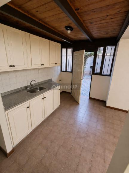 Casa en Alquiler en Guaymallen, Mendoza