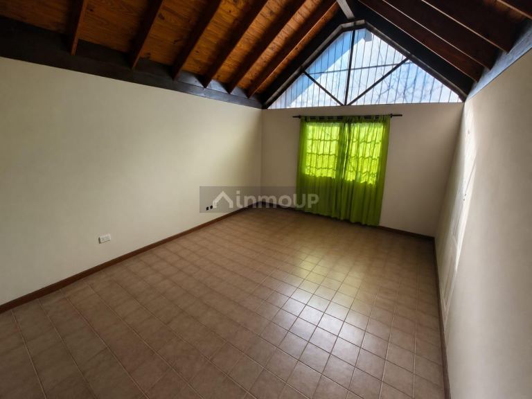 Casa en Alquiler en Guaymallen, Mendoza