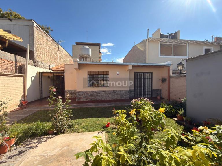 Casa en Venta en Godoy Cruz, Mendoza