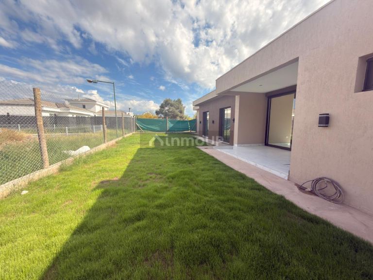 Casa en Venta en Maipu, Mendoza