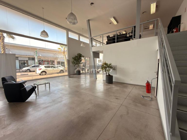 Local Comercial en Alquiler en Godoy Cruz, Mendoza