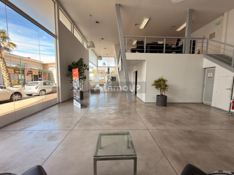 Local Comercial en Alquiler en Godoy Cruz, Mendoza