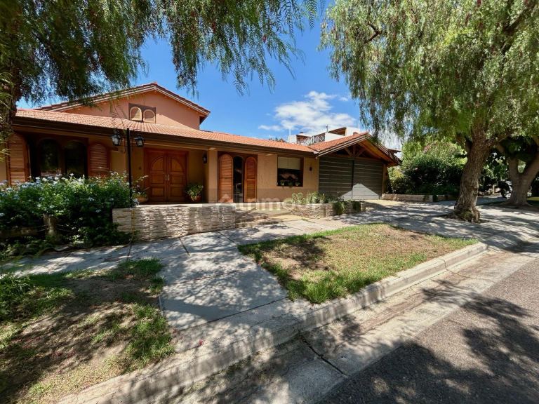 Casa en Venta en Las Heras, Mendoza